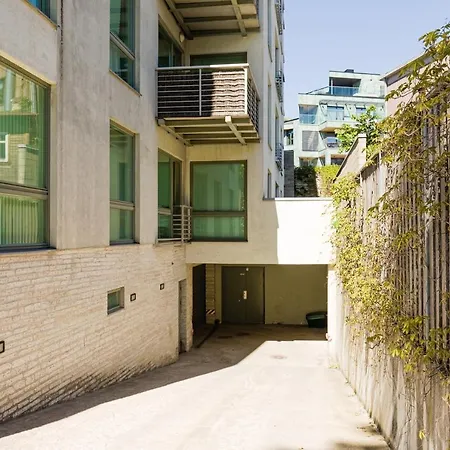 Apartman Yellow *